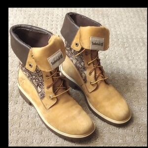 Timberland Women's Calf and Foldable Boots